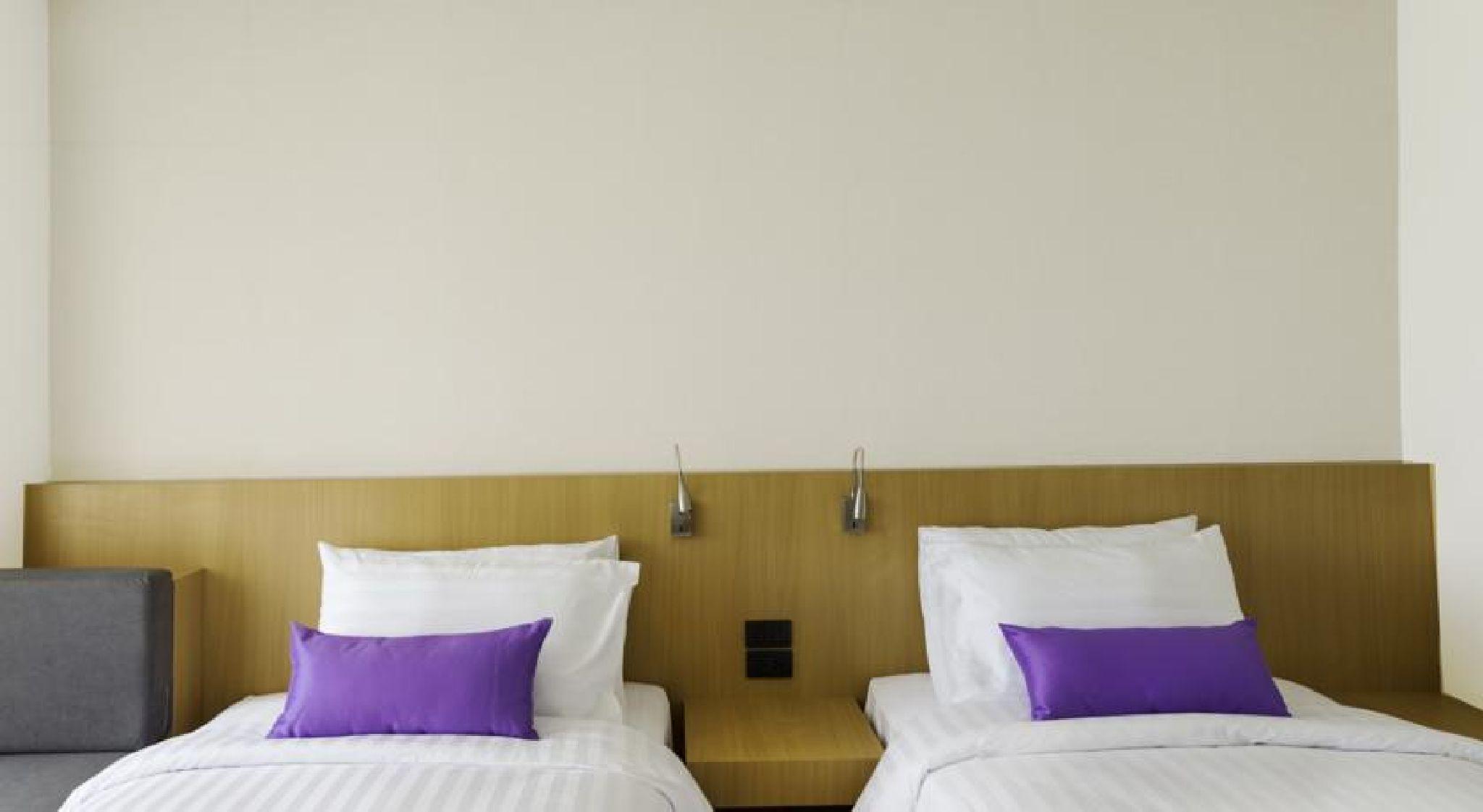 The Lunar Patong Phuket Bagian luar foto