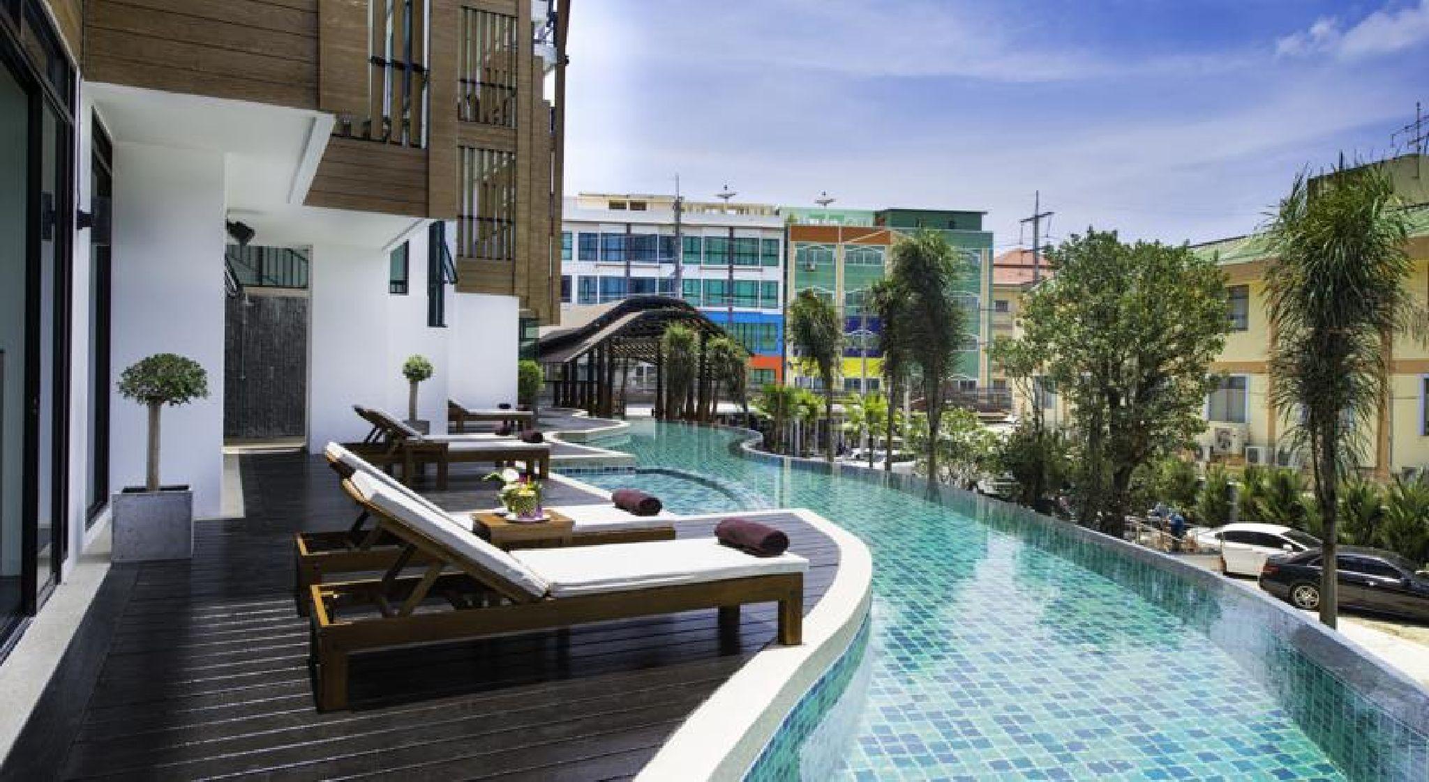 The Lunar Patong Phuket Bagian luar foto