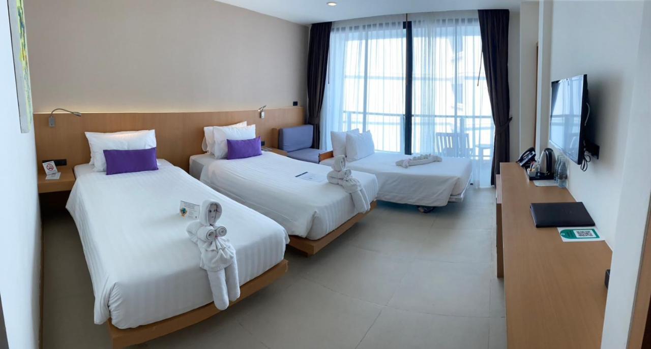 The Lunar Patong Phuket Bagian luar foto